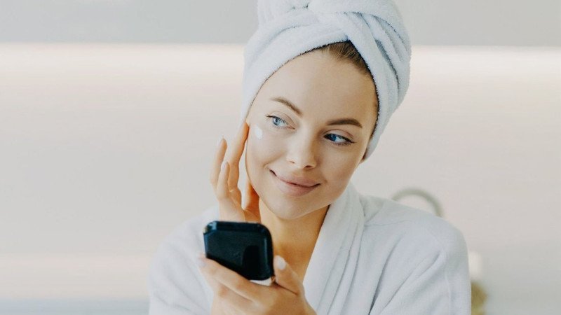 Self-Care Tips: How to Create a Relaxing Beauty Routine